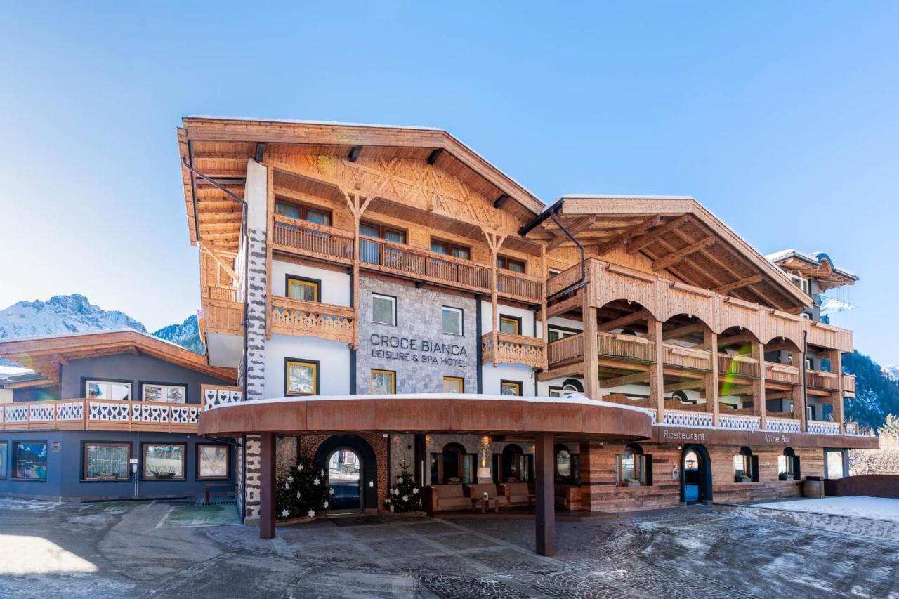 Croce Bianca Leisure & Spa Hotel Canazei Buitenkant foto