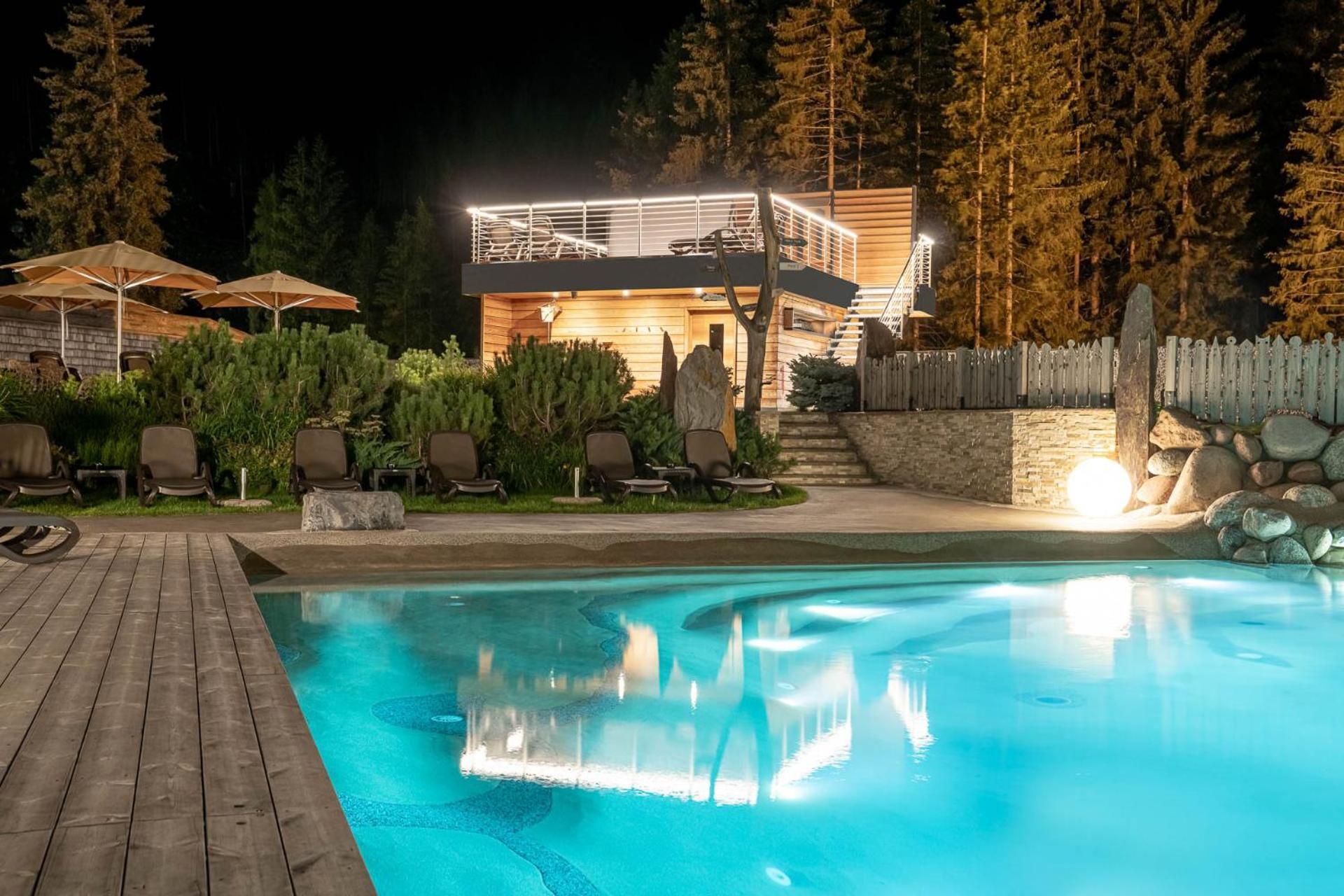 Croce Bianca Leisure & Spa Hotel Canazei Buitenkant foto
