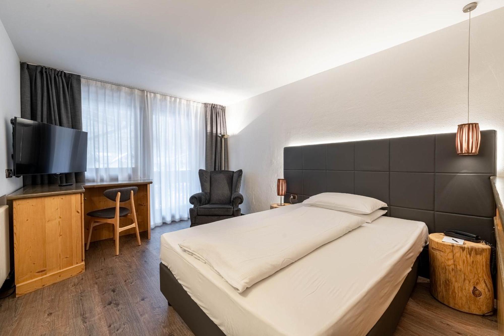 Croce Bianca Leisure & Spa Hotel Canazei Buitenkant foto
